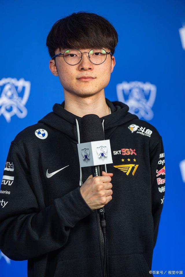 数据面板均