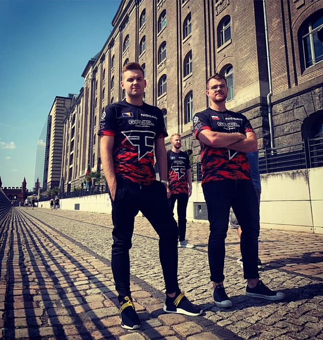 KT下路Aiming：打T1的话，我们实力更强，这次胜利的走向会不同