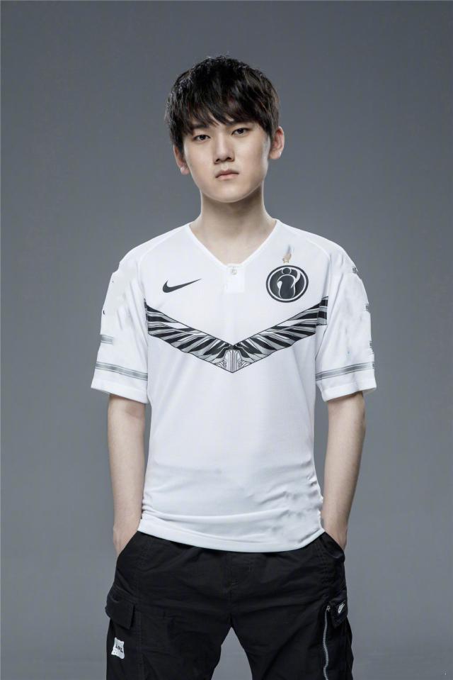 TGA2025奖项公布：S11荣获最佳赛事